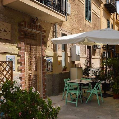 Bed and Breakfast Scilla A Vinedda Екстер'єр фото