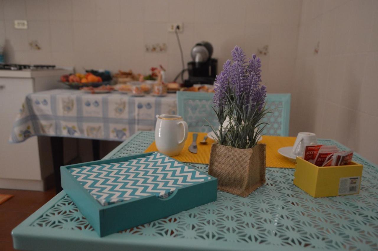 Bed and Breakfast Scilla A Vinedda Екстер'єр фото