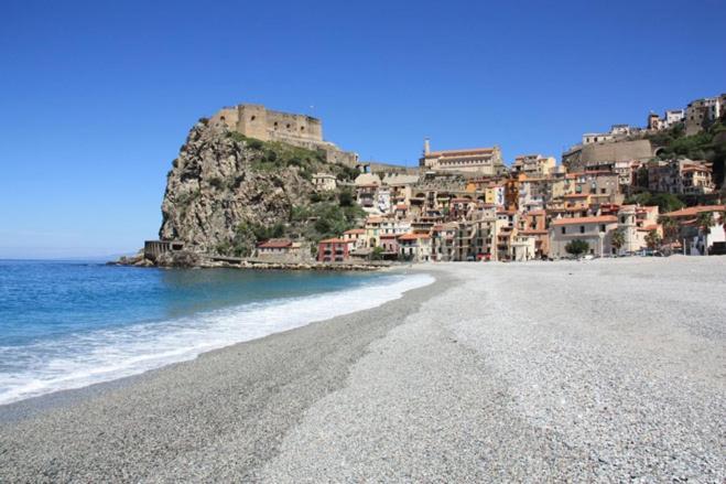 Bed and Breakfast Scilla A Vinedda Екстер'єр фото