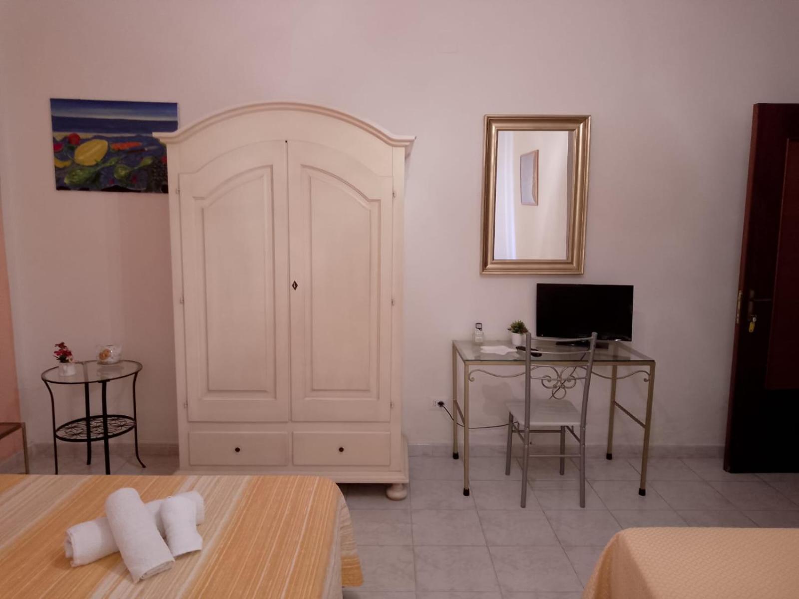 Bed and Breakfast Scilla A Vinedda Екстер'єр фото