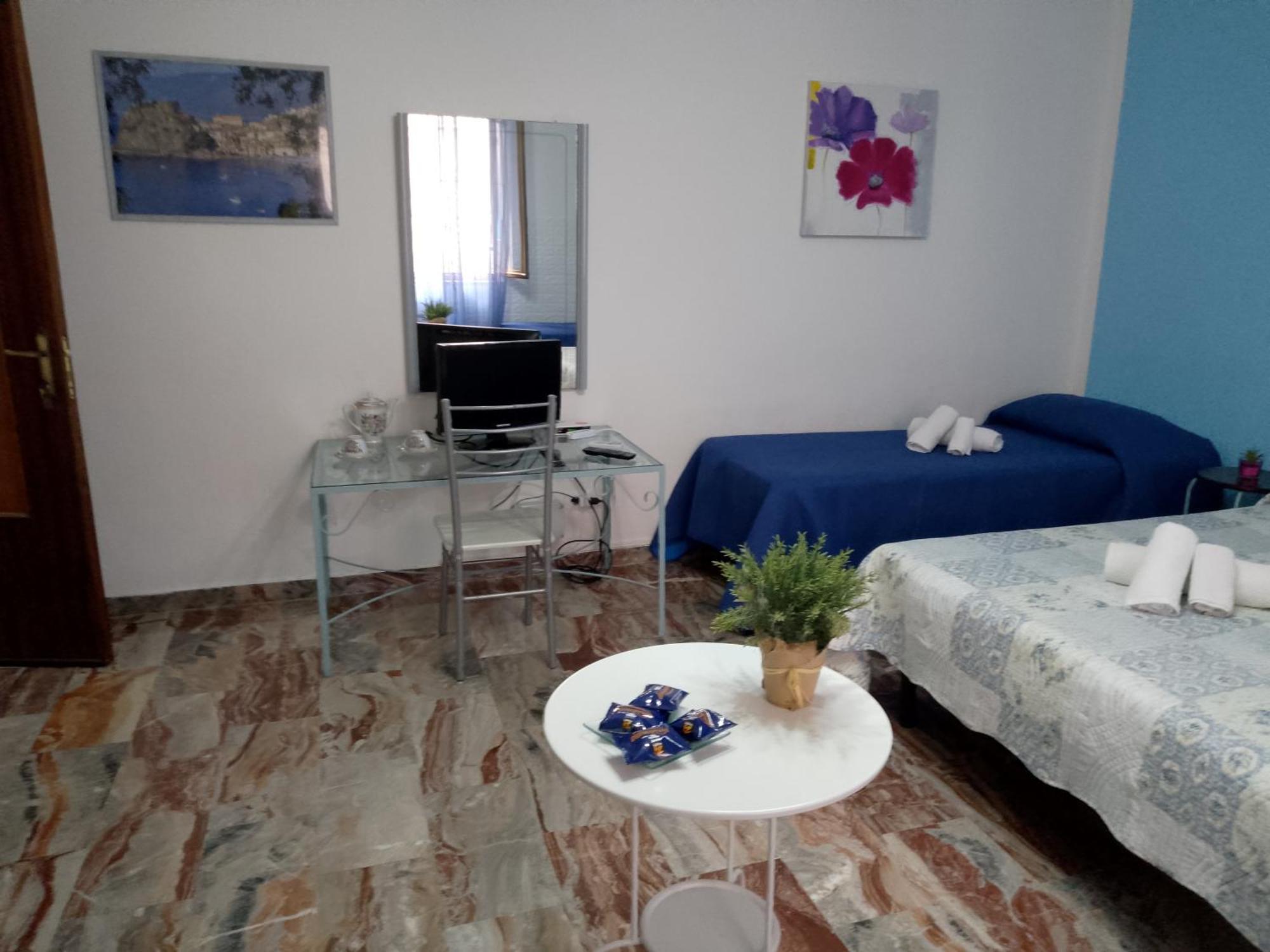 Bed and Breakfast Scilla A Vinedda Екстер'єр фото